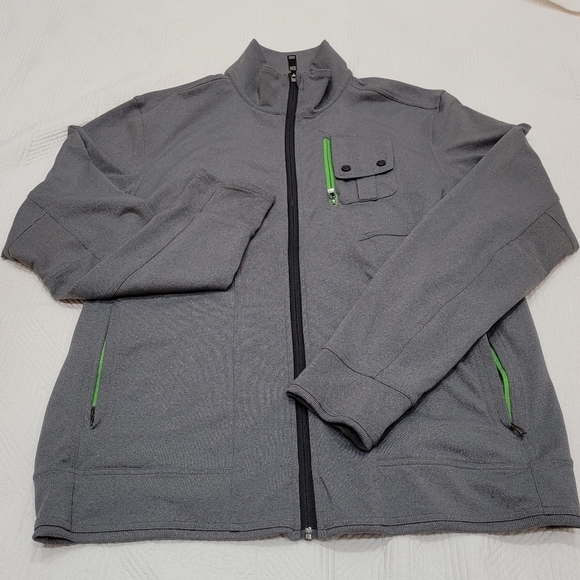 Lululemon men's grey athletic stretch jacket. - Picture 6 of 17